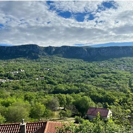 Amazing Sea-mountain Valley View House With 3 Terraces And Huge Chill Gardens, 5min From The Sea!