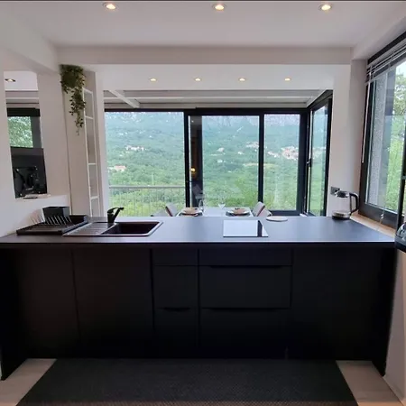 Amazing Sea-mountain Valley View House With 3 Terraces And Huge Chill Gardens, 5min From The Sea! *