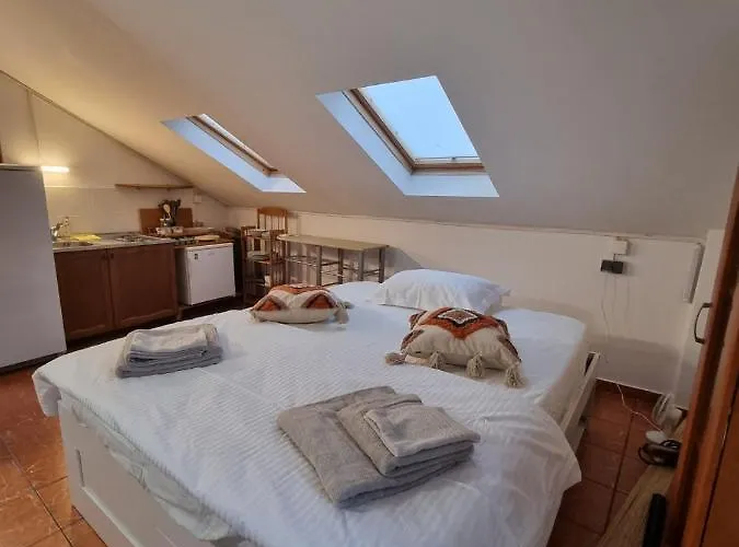 Amazing Mountain & Valley Views House With 3 Terraces And Gardens, For Nature Lovers * 브리비르