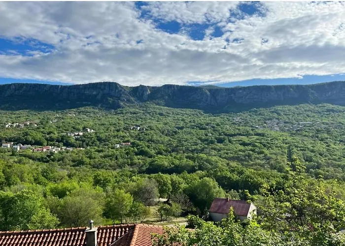 Amazing Mountain & Valley Views House With 3 Terraces And Gardens, For Nature Lovers