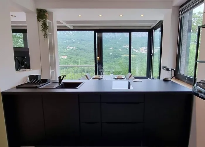 Amazing Mountain & Valley Views House With 3 Terraces And Gardens, For Nature Lovers *